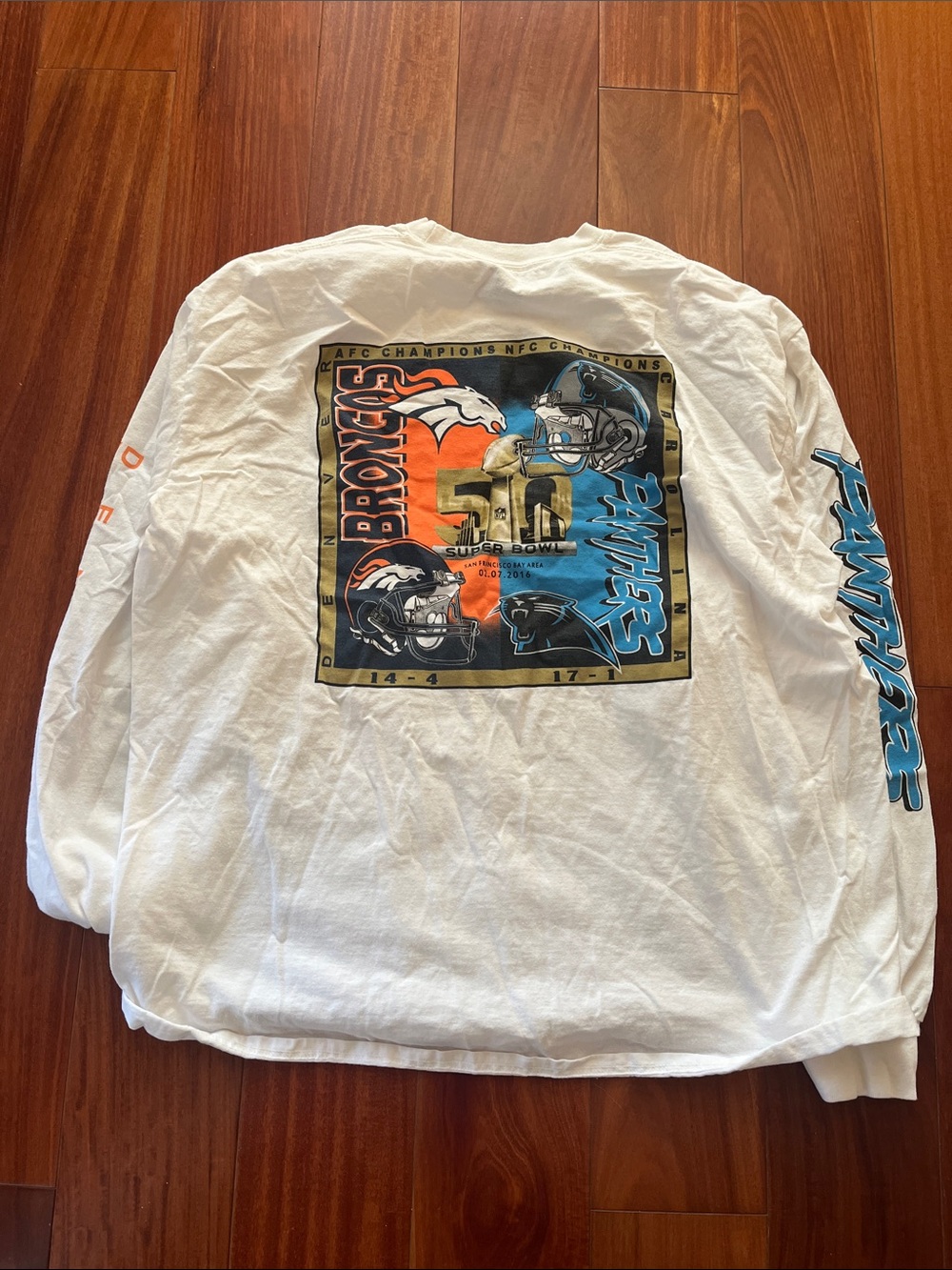 NFL SuperBowl 50 Broncos vs Panthers Long Sleeve Graphic Tee Size XL